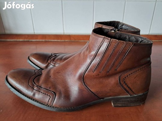 45-ÖS Közép Barna Tiszta Bőr DA Vinci Csízma 