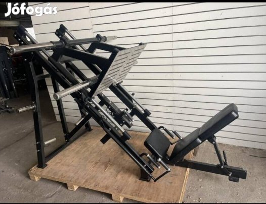 45 fokos edzőtermi lábtoló gép.