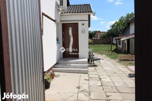 45 nm-es ház eladó Szeged