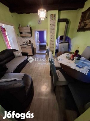 45 nm-es ház eladó Tápióbicske