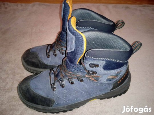 46 Nord túrabakancs 42-42,5-ös méretben eladó!