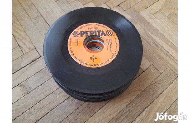 46 darab Mini bakelit lemez egyben!!