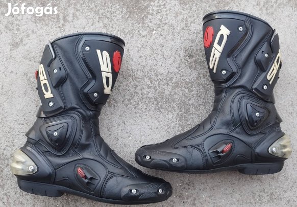 46-os Sidi Vertigo motoros csizma eladó.