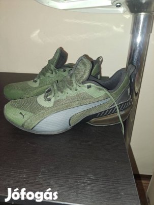 47 - es puma cipő