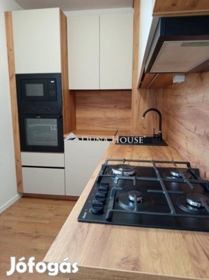 47 nm-es lakás eladó Pécs