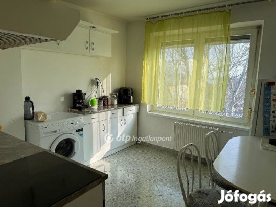 47 nm-es lakás eladó Székesfehérvár
