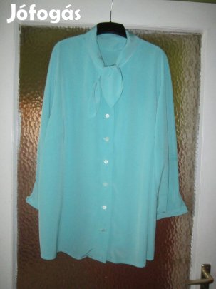 48-as türkizzöld selyemblúz