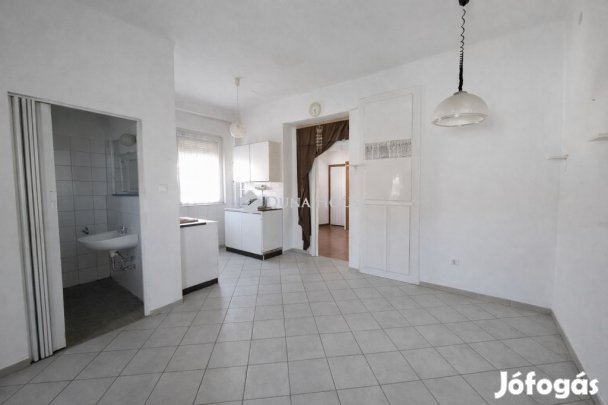 48 nm-es lakás eladó Gyömrő