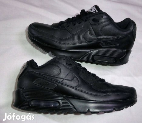 48ezres junior 37 -es (24cm belső talphossz) Nike air max 90 cipő