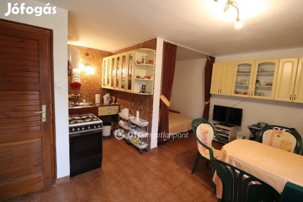 49 nm-es ház eladó Csongrád