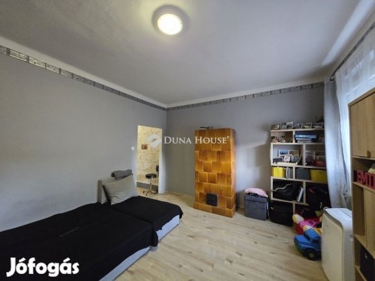 49 nm-es lakás eladó Várpalota