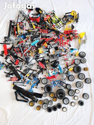 4,5 kg eredeti válogatott Lego technic csomag.