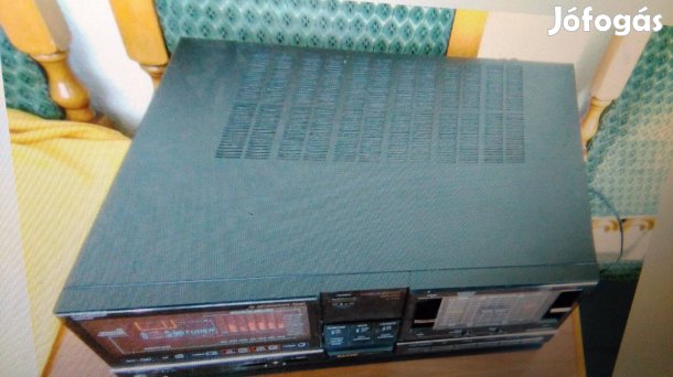 4 csatornás erősítő - Sanyo