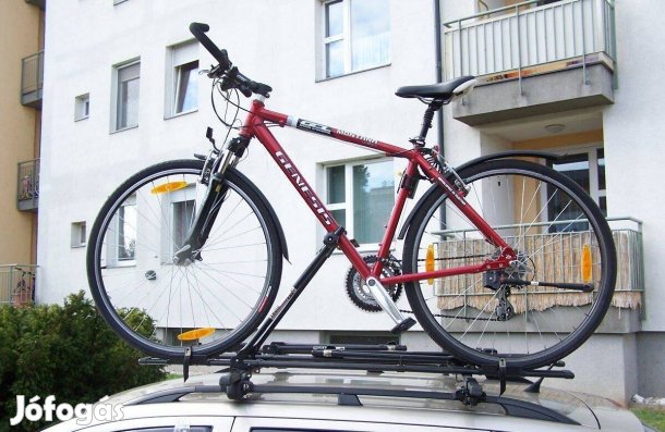 4 darab Thule zárható kerékpárszállító bicikli kerékpár tartó szállító