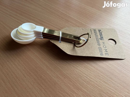 4 darabos mérőkanál szett, arany színű nyél, műanyag kanál fej Új