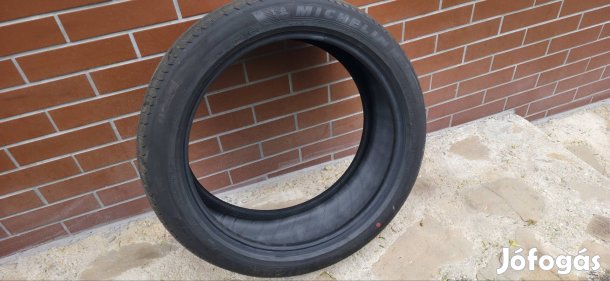 4 db 0 km-es Michelin Primacy 4, 235/45 R20 XL nyári abroncs 