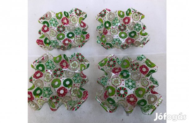 4 db Karácsonyi hullámos dekor tál - átlátszó vidám karácsonyi mintás