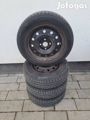 4 db Matador Hectorra nyári gumi acélfelnivel eladó