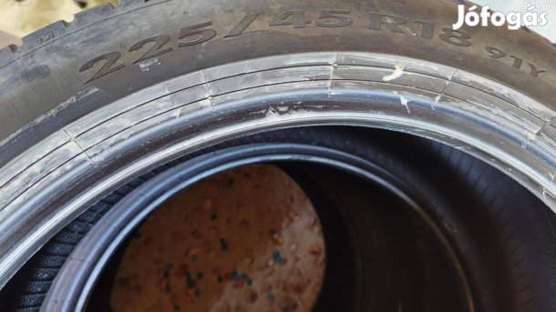 4 db Pirelli Nyári Gumi 225 45 R18