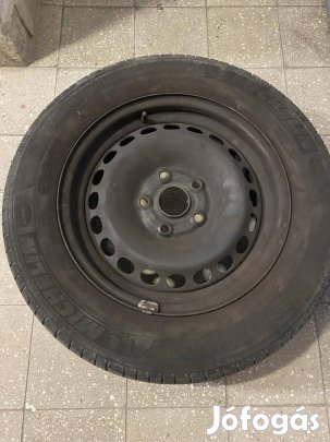 4 db acél felni (az ár a 4 dbra értendő)