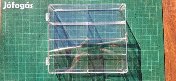 4 db akril tároló doboz/vitrinszekrény modell autóknak (Új)