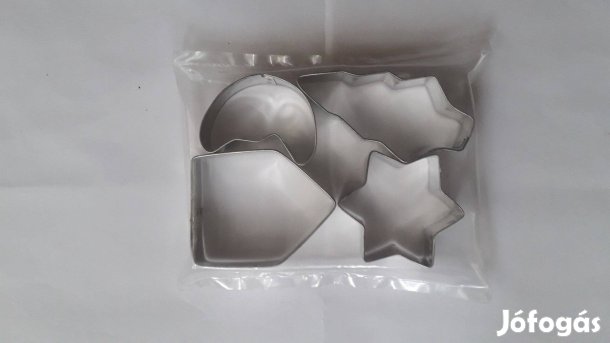 4 db fém sütikiszúró, sütemény kiszúró fenyő csillag házikó hold új_