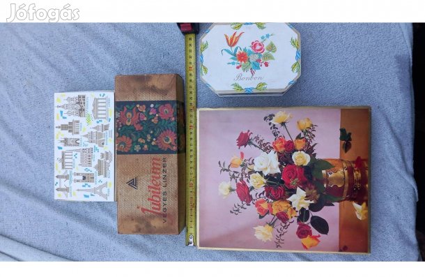 4 db retro bonbon és kekszes doboz