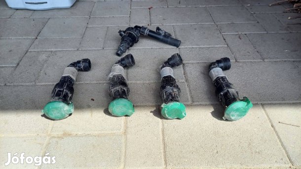 4 db vízkonnektor + vízindító (kulcs)