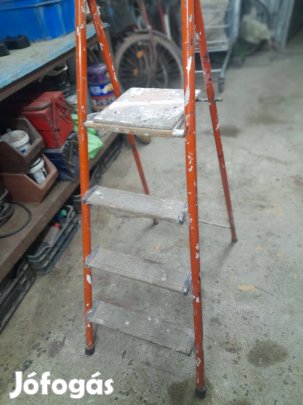 4 foku acél létra