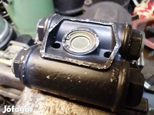 4 körös védőszelep Ikarus busz Knorr-Bremze