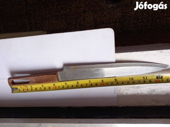 4 különböző konyhai nagy kés jelzettek 30-35cm