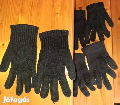 4 pár fekete kesztyű