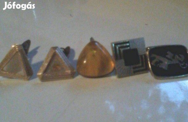 4 pár mandzsetagomb Ingyen elvihető. Használtak