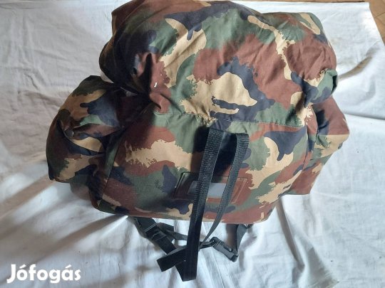 4-szín nyomású magyar katonai hátizsák
