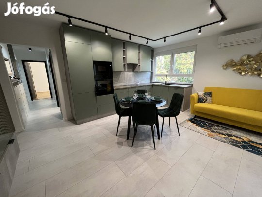 4 szoba, 2 fürdő. fullos lakás!