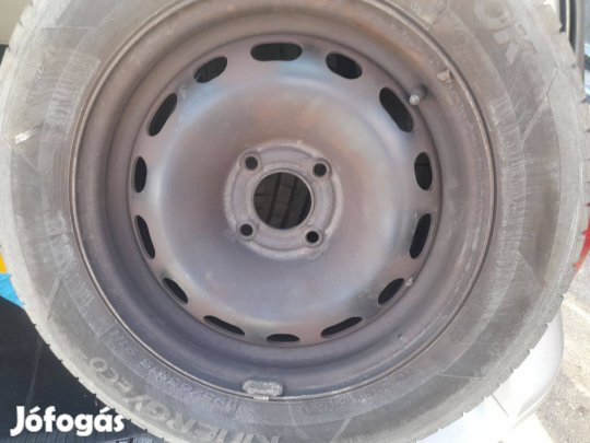 4db 15-ös Peugeot / Citroen felni