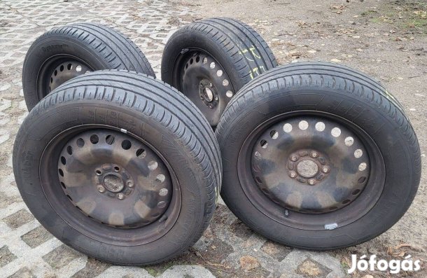 4db 16-os lemezfelni jó állapotú Kleber Dynaxer HP4 215/55 nyárigumi