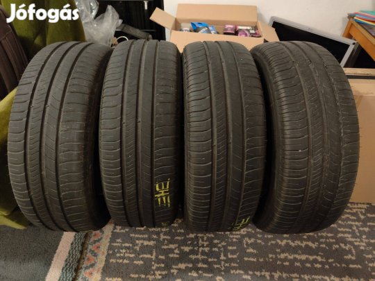 4db 205/60 R16 Michelin Energy Saver nyári gumi