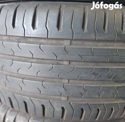 4db 215/55R17 94V Continental nyárigumi