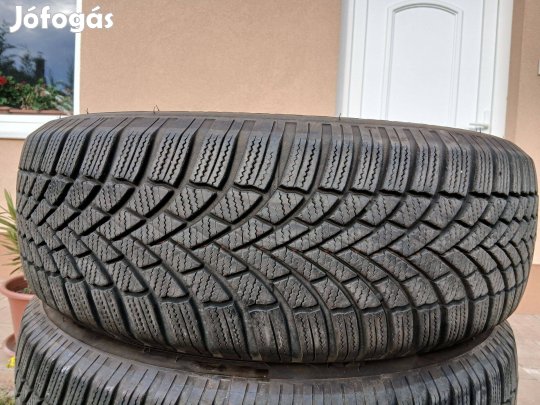 4db 215/65 R17 Bridgestone téli gumi 2021-es 215/65R17 17