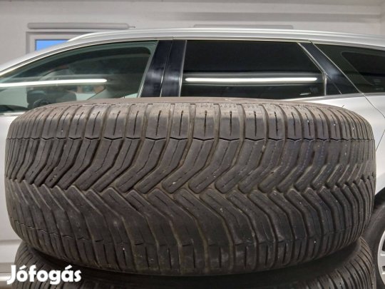 4db 225/65 r17 Michelin négyévszakos gumi 225/65R17 17 téli nyári