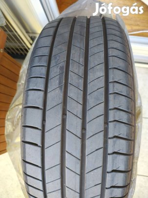 4db DEMO nyárigumi eladó 215/55 R18