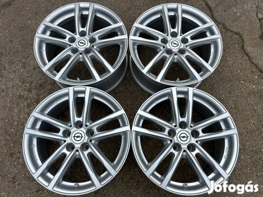 4db Uniwheels 17 VW Audi Skoda alufelni. (3983)
