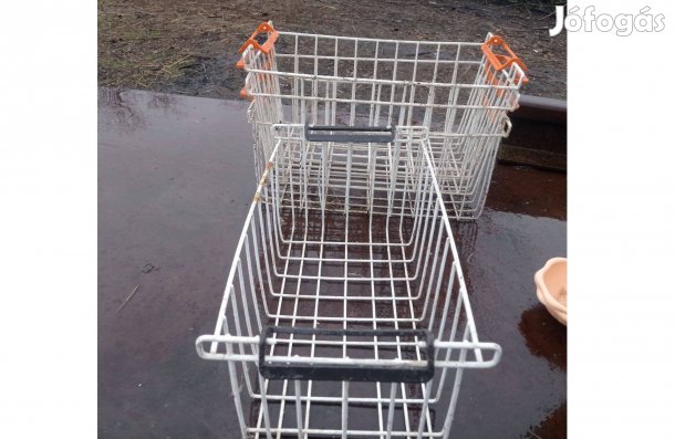 4db. Fagyasztóláda fém drótkosár műanyag fogantyúkkal Kiskunfélegyházá