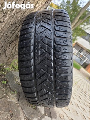 4db _ Pirelli Winter Sottozero 3 _ 235/35R19
