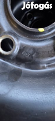 4db acél felni Continental téli gumival