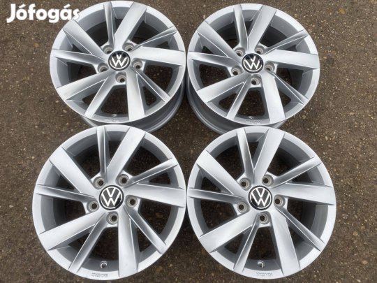 4db gyári 15" VW Golf [Gavia] alufelni. (4171)