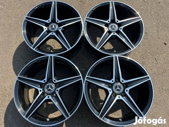 4db gyári 18" Mercedes-Benz AMG C W205 alufelni. (4279)