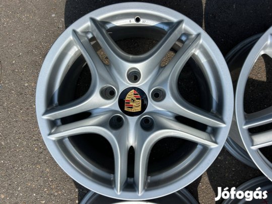 4db gyári 18" Porsche Cayenne alufelni. (4327)