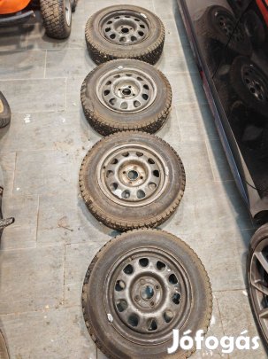 4x100 14" téli kerékszett Continental szöges gumikkal